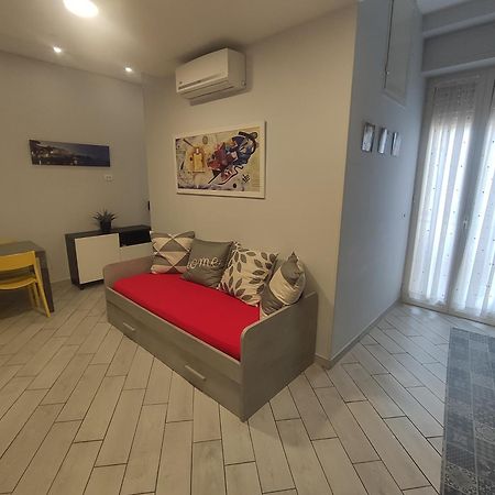 Casa Vacanze Zia Rose Неаполь Экстерьер фото