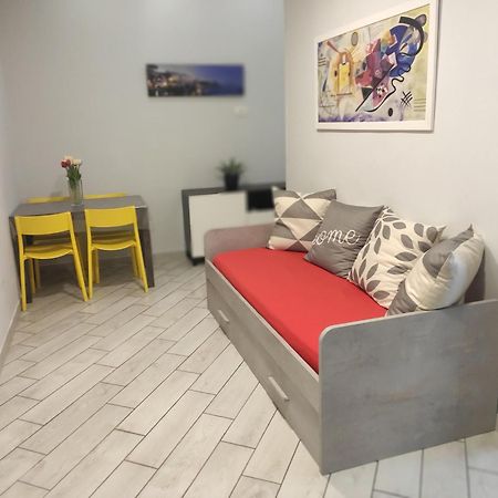 Casa Vacanze Zia Rose Неаполь Экстерьер фото