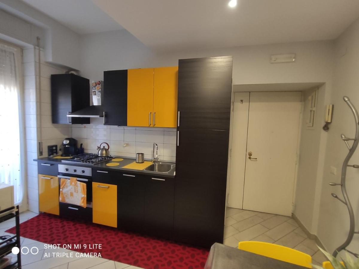 Casa Vacanze Zia Rose Неаполь Экстерьер фото